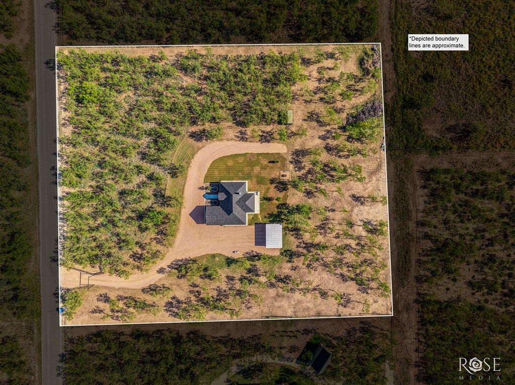 Image 49 of property listing at 9535 Iron Spoke Trail, Carlsbad, TX 76934