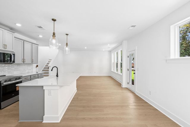 5358 Elder Avenue, North Charleston, SC 29406