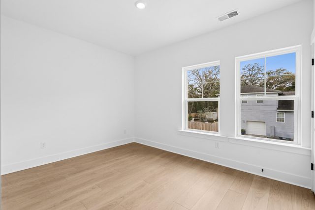 5358 Elder Avenue, North Charleston, SC 29406