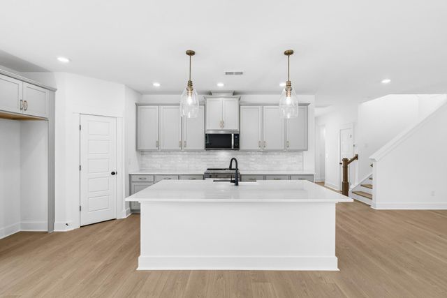 5358 Elder Avenue, North Charleston, SC 29406
