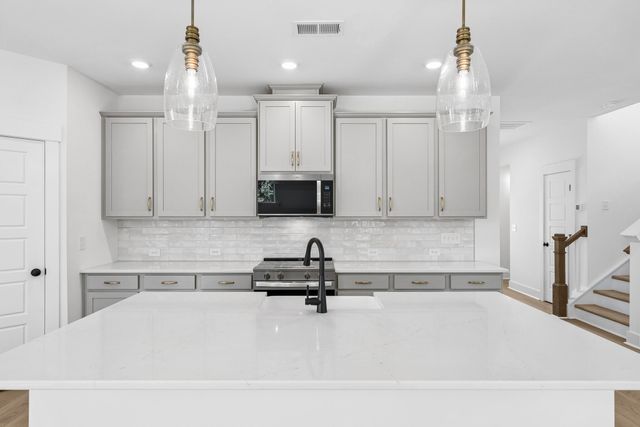 5358 Elder Avenue, North Charleston, SC 29406