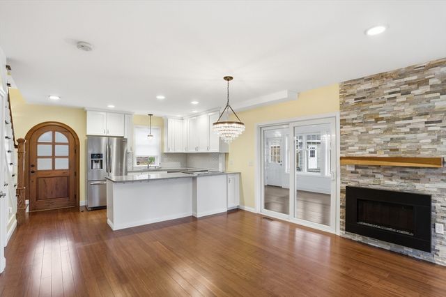 284 Whiley Rd, Groton, MA 01450