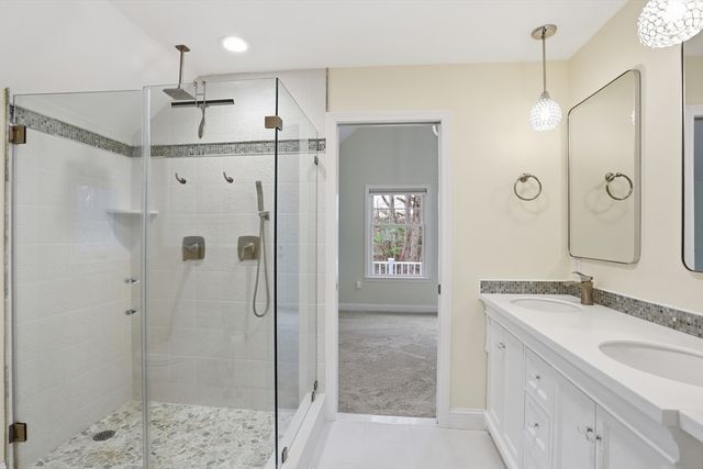 284 Whiley Rd, Groton, MA 01450