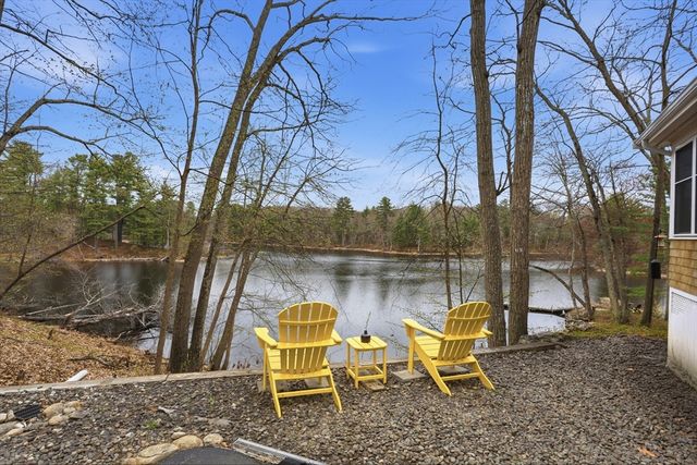 284 Whiley Rd, Groton, MA 01450