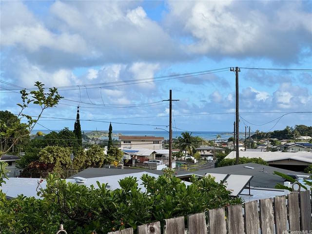 45-464 Nakuluai Street, Kaneohe, HI 96744