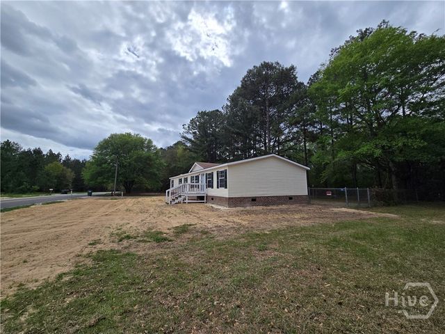 240 Lucious Street, Pembroke, GA 31321