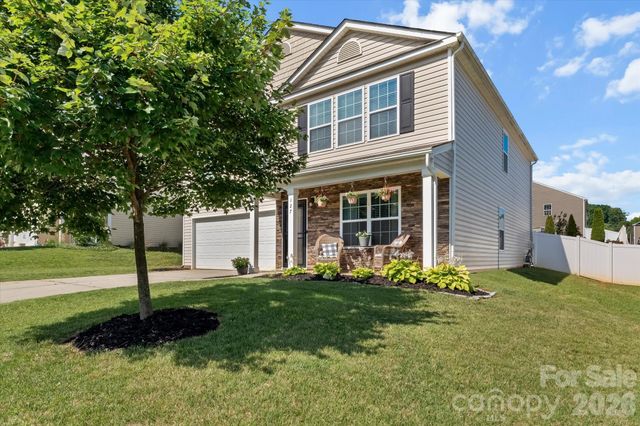 127 Harvest Pointe Drive, Statesville, NC 28677