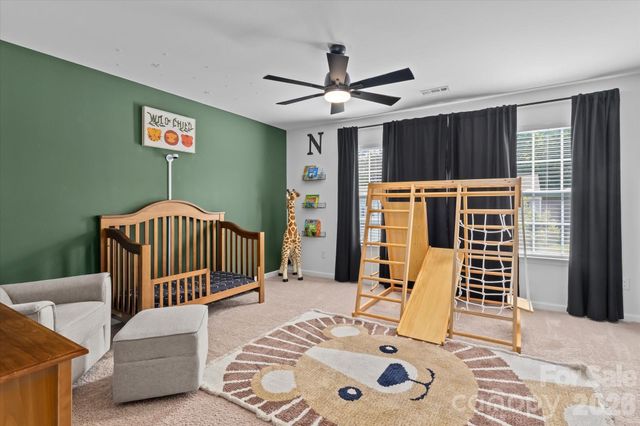 127 Harvest Pointe Drive, Statesville, NC 28677