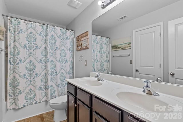 127 Harvest Pointe Drive, Statesville, NC 28677