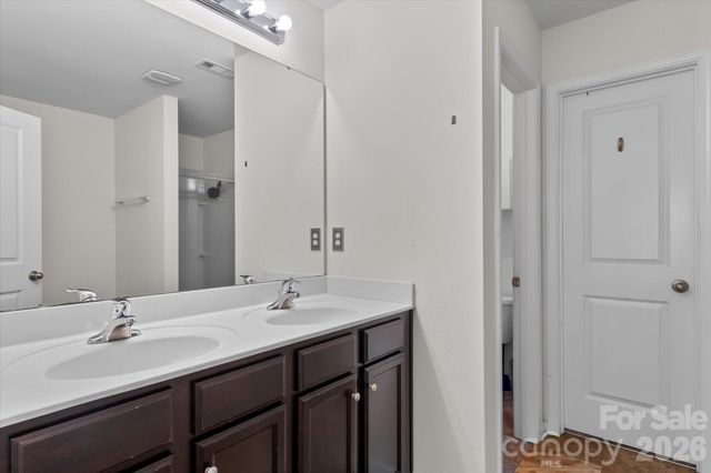 127 Harvest Pointe Drive, Statesville, NC 28677