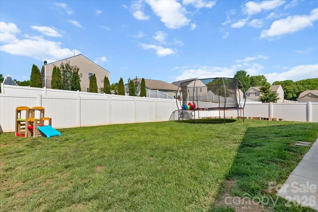 127 Harvest Pointe Drive, Statesville, NC 28677