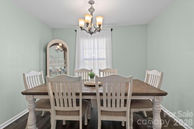 127 Harvest Pointe Drive, Statesville, NC 28677
