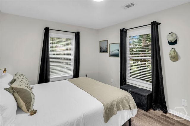 115 W 55th Street, Savannah, GA 31405