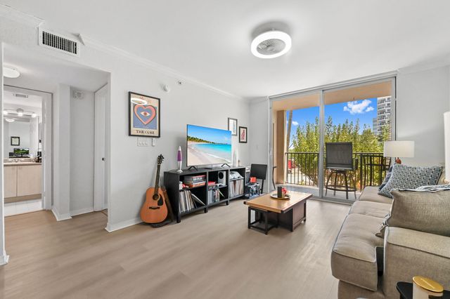 1801 N Flagler Drive 308, West Palm Beach, FL 33407