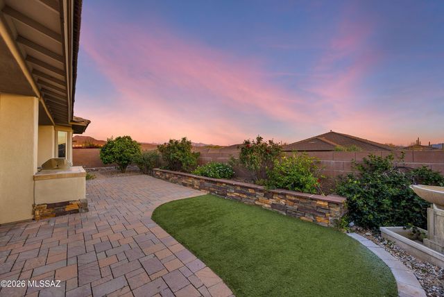 7235 W Cactus Flower Pass, Marana, AZ 85658