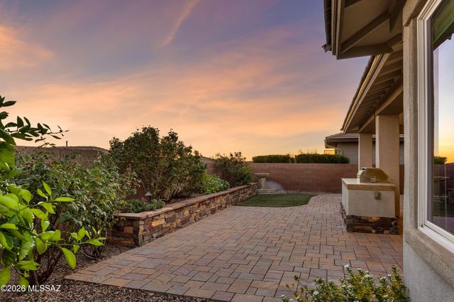 7235 W Cactus Flower Pass, Marana, AZ 85658