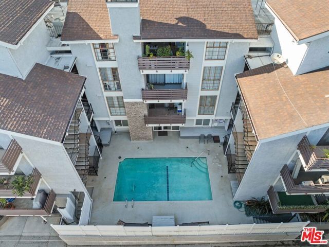 11706 Montana Avenue 204, Los Angeles, CA 90049