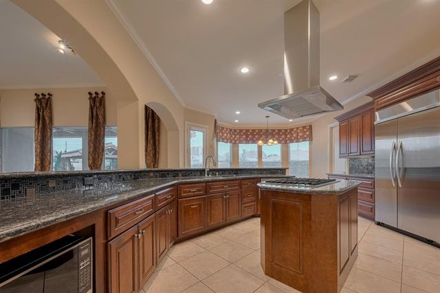 12404 Baymeadow Drive Drive, Pearland, TX 77584