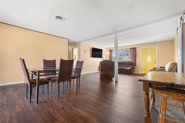 176 Carr Court, Harrison, AR 72601