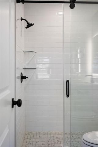 318 Park Lane, Harrah, OK 73045