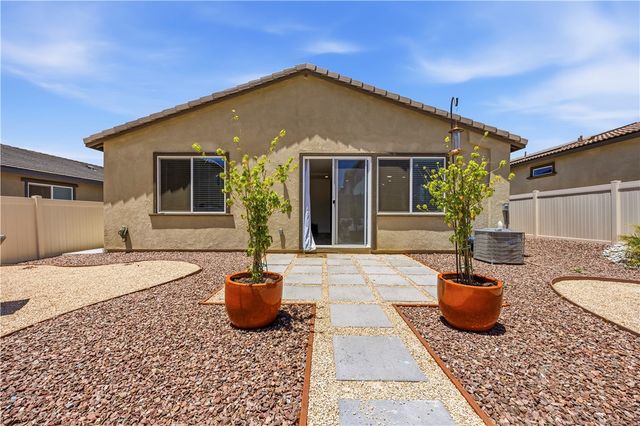 2164 Carob Place, Banning, CA 92220