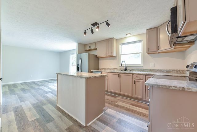 5778 Tall Oaks Drive, Miami Twp, OH 45150