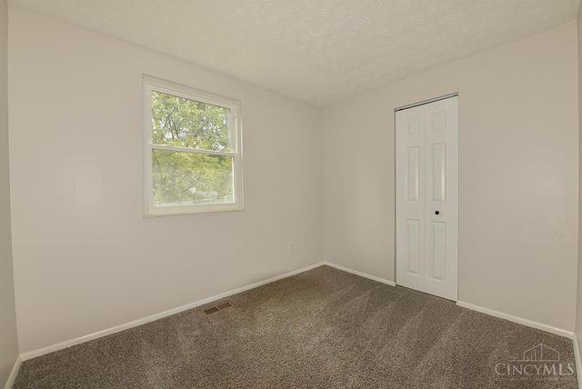5778 Tall Oaks Drive, Miami Twp, OH 45150