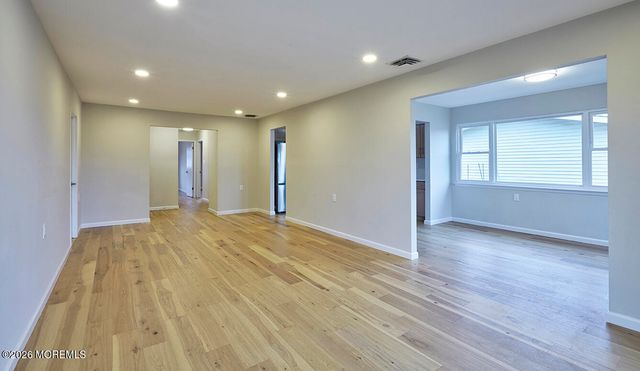 45 Tony Court, Brick, NJ 08724