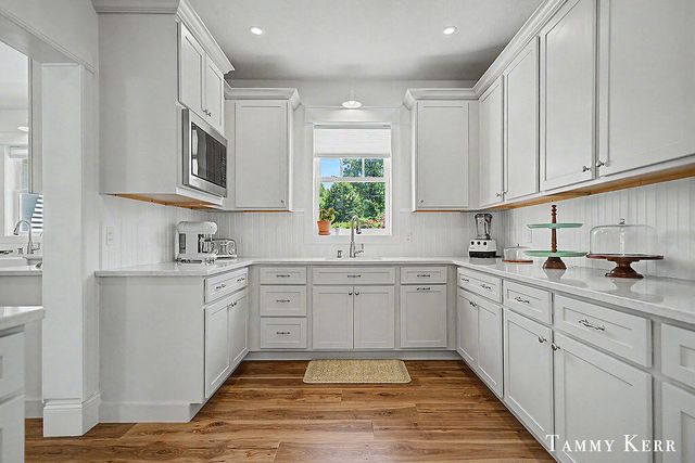 7067 118th Avenue, Fennville, MI 49408