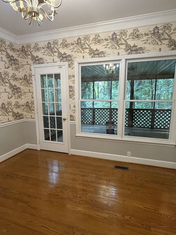 529 Ridgecrest Dr, Mcminnville, TN 37110