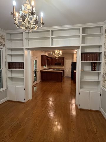 529 Ridgecrest Dr, Mcminnville, TN 37110