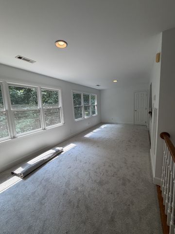 529 Ridgecrest Dr, Mcminnville, TN 37110