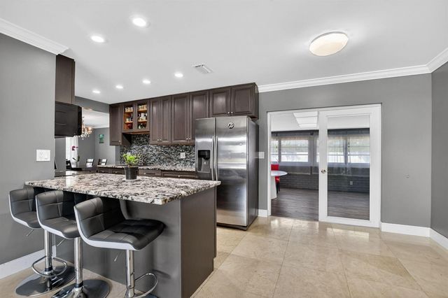 257 SW 5th Street, Boca Raton, FL 33432