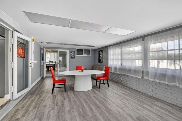 257 SW 5th Street, Boca Raton, FL 33432