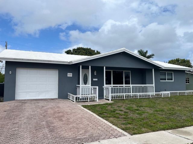 257 SW 5th Street, Boca Raton, FL 33432