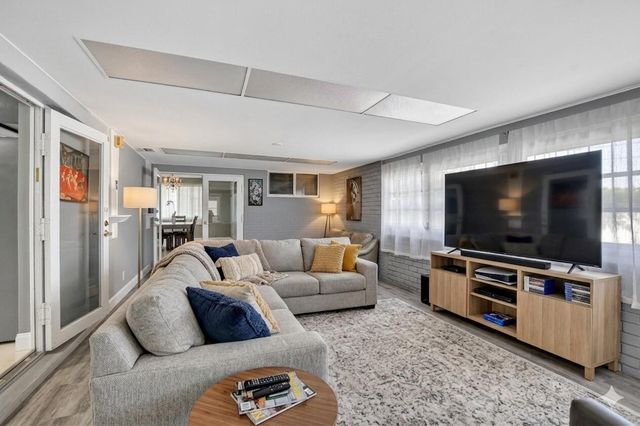 257 SW 5th Street, Boca Raton, FL 33432