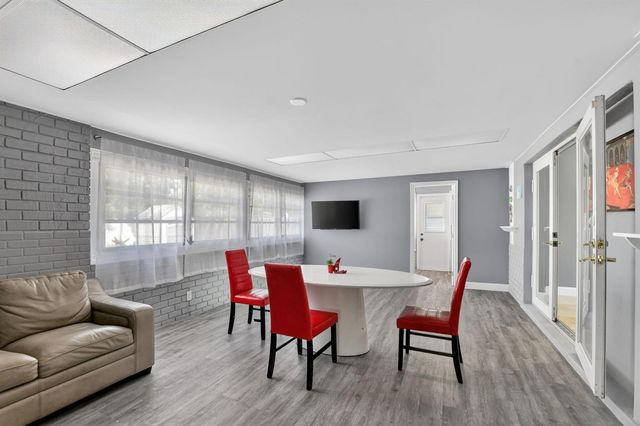257 SW 5th Street, Boca Raton, FL 33432