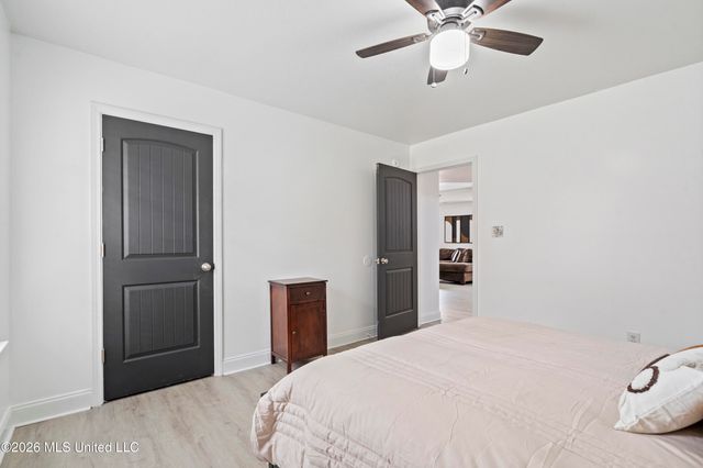 8898 Kathryn Grace Drive, Southaven, MS 38671