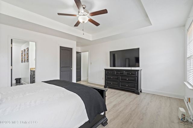 8898 Kathryn Grace Drive, Southaven, MS 38671