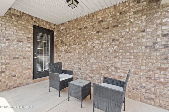 8898 Kathryn Grace Drive, Southaven, MS 38671