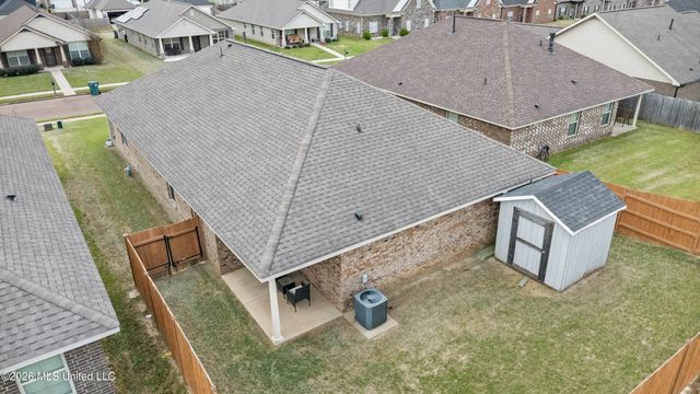 8898 Kathryn Grace Drive, Southaven, MS 38671