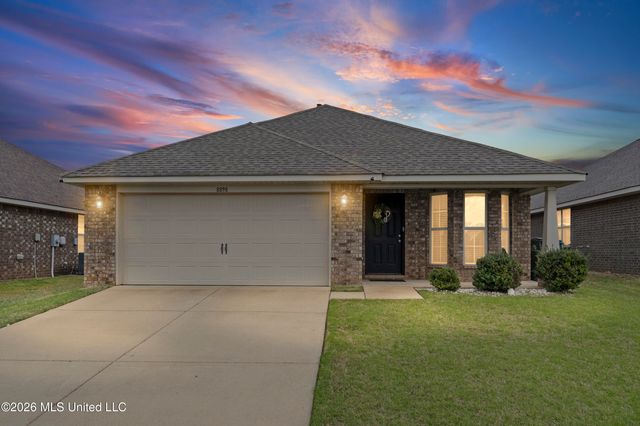8898 Kathryn Grace Drive, Southaven, MS 38671