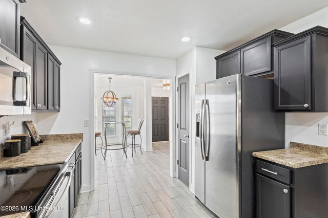 8898 Kathryn Grace Drive, Southaven, MS 38671