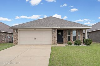 8898 Kathryn Grace Drive, Southaven, MS 38671