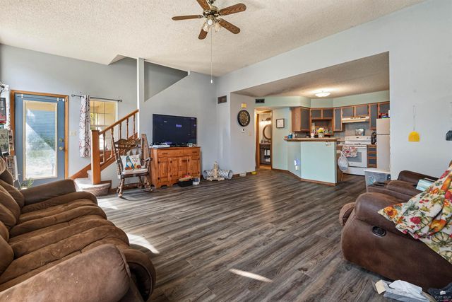 819 Mission Avenue, Manhattan, KS 66502