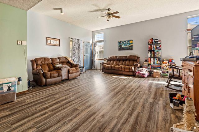 819 Mission Avenue, Manhattan, KS 66502