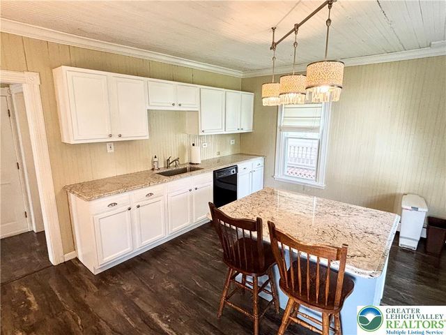 7241 DECATUR Street, New Tripoli, PA 18066