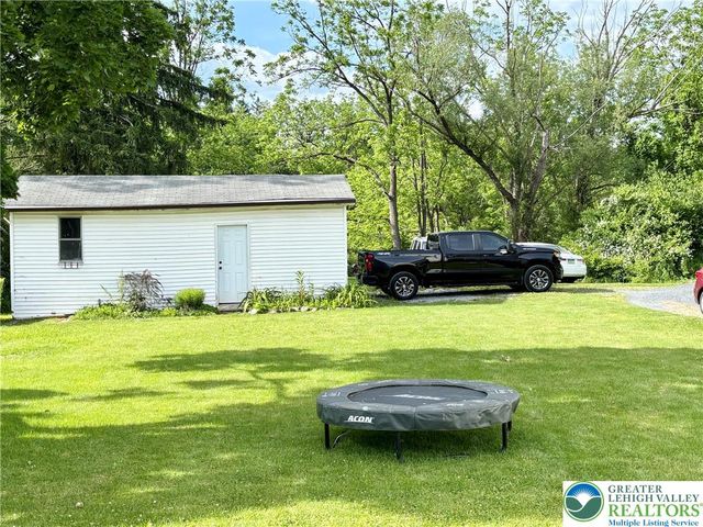 7241 DECATUR Street, New Tripoli, PA 18066