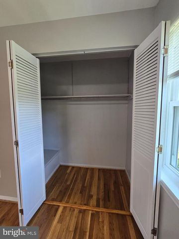 712 MANSFIELD RD, Baltimore, MD 21221
