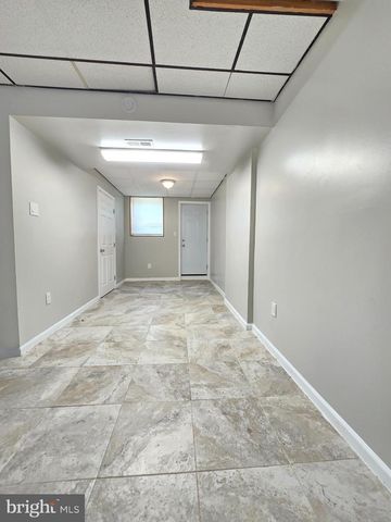 712 MANSFIELD RD, Baltimore, MD 21221